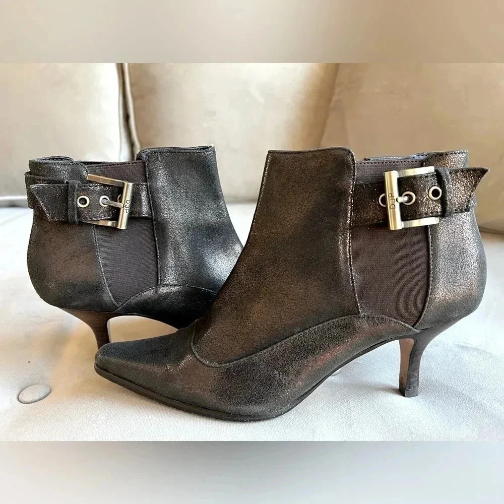 Donald J Pliner LONGA metallic bronze booties - Sz 7 Med